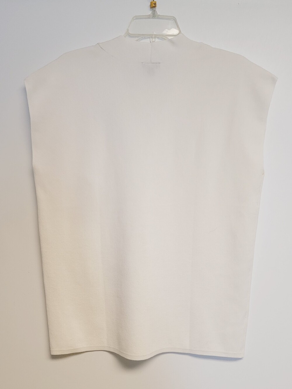 Ann Taylor Ivory V-Neck Sleeveless Knit Tank XL - Picture 6 of 7